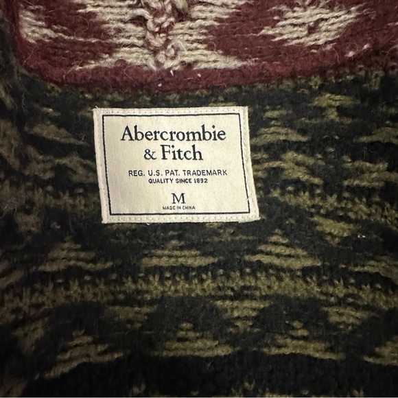 Abercrombie and Fitz knit wool hooded cardigan sweater tribal multicolor Sz M - Picture 6 of 6